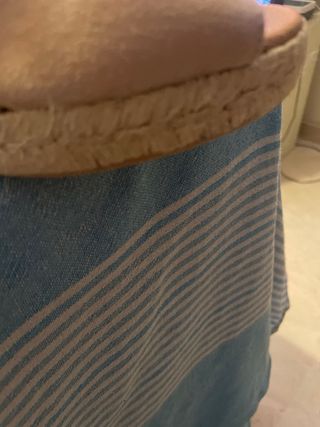 Zapatos de cuña beige y marrón