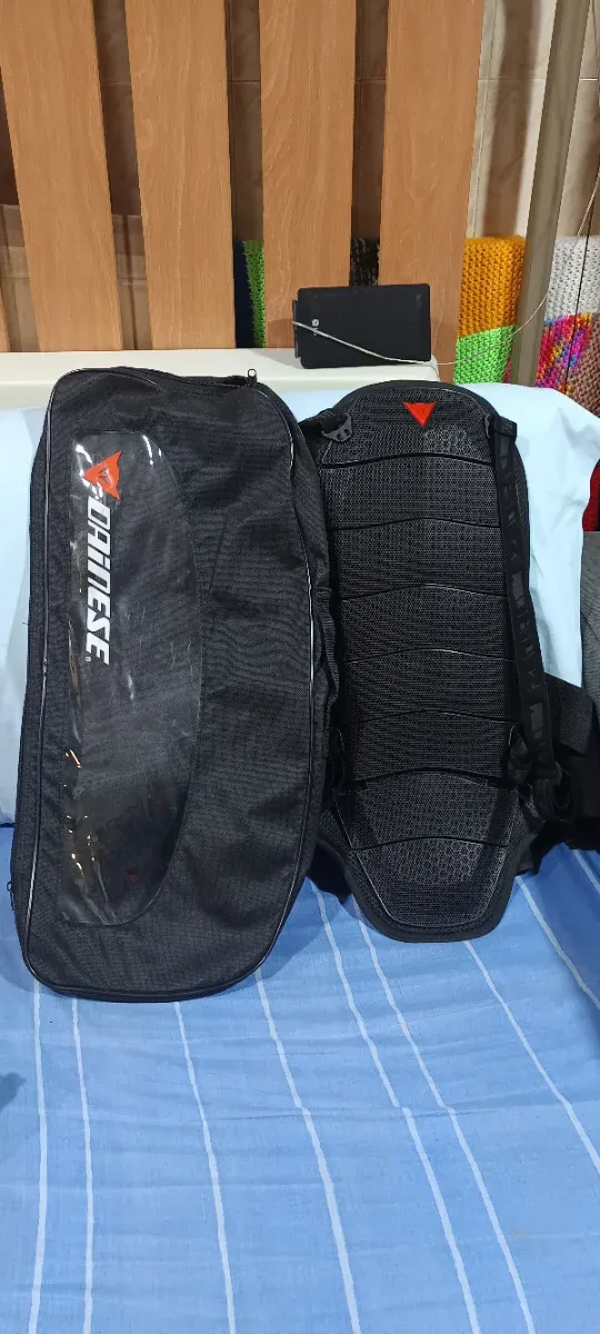 Espaldera Moto Dainese con funda
