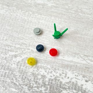 Lego 4555 Cargo Station Complete