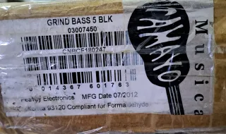 Bajo Eléctrico Peavey Grind 5 cuerdas