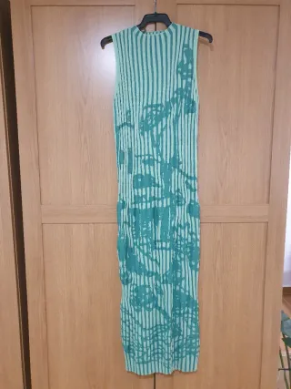 Vestido largo ajustado Parfois verde talla M/L