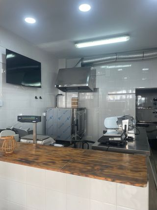 Local totalmente reformado , negocio