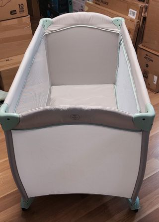 Cuna de Viaje Con Ruedas Parque Infantil