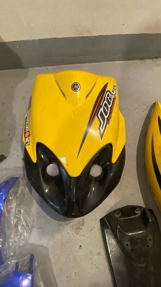 Yamaha Jog RR piezas de plástico y llanta