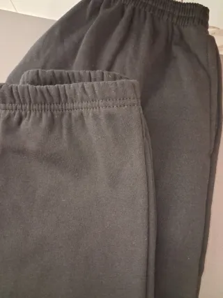 Pantalones largos negros