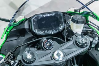 KAWASAKI NINJA ZX 6R NUEVA * PANTALLA TFT * SHOWA * NISSIN *