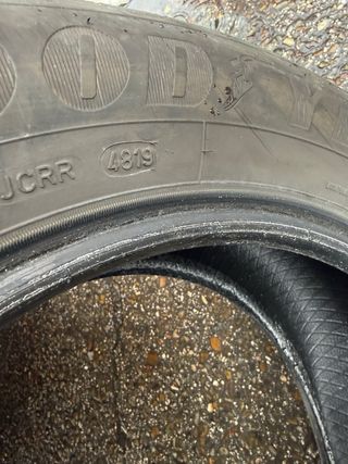 Neumáticos Goodyear 225/55/17 101W