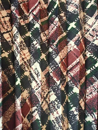 Falda larga plisada estampado a cuadros