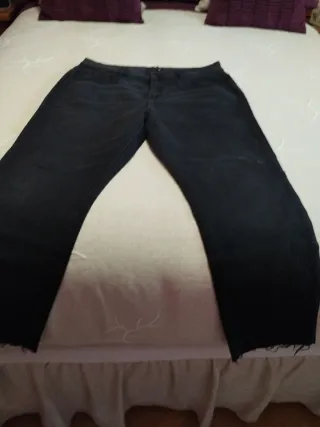 Pantalones vaqueros negros T.42