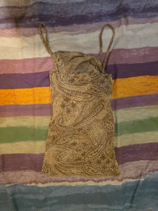 Top transparente estampado