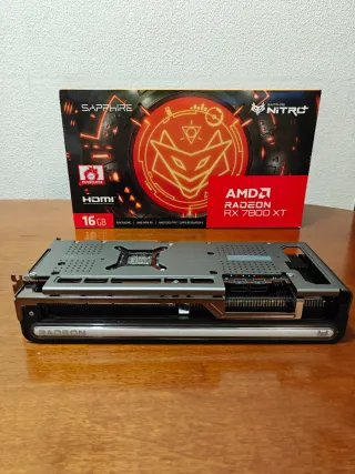 AMD RX 7800 XT Sapphire Nitro+ Tarjeta Gráfica