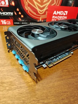 AMD RX 7800 XT Sapphire Nitro+ Tarjeta Gráfica