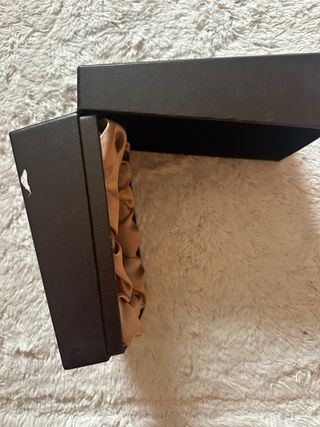 Caja Aqua Di Parma Marrón