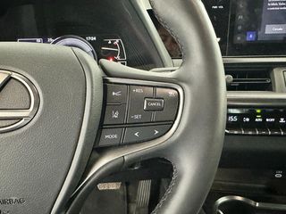 Lexus UX 250H BUSSINES 2WD