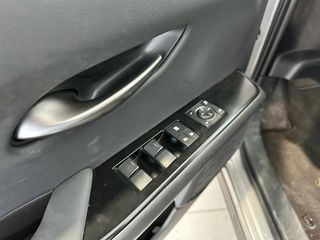 Lexus UX 250H BUSSINES 2WD