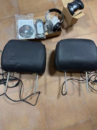2 Reposacabezas Pantalla Coche + Accesorios
