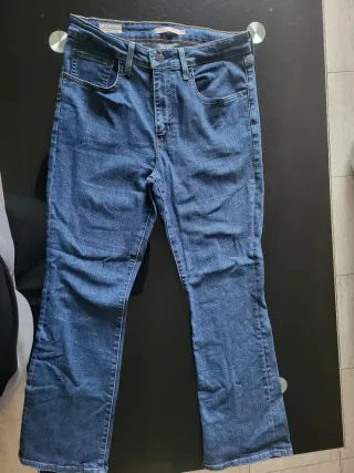 Levi's 725 High Rise Bootcut Jeans Azul