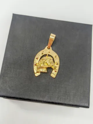 Colgante Herradura con caballo Oro 18kt