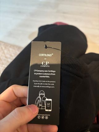 Felpa CP Company Nera Nuova con Cartellini