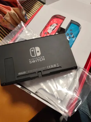 Nintendo Switch Azul y Rojo