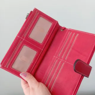 Portafoglio donna rosso dipinto a mano