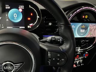 MINI Mini Cooper 1.5i 136cv Auto.