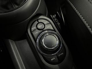 MINI Mini Cooper 1.5i 136cv Auto.