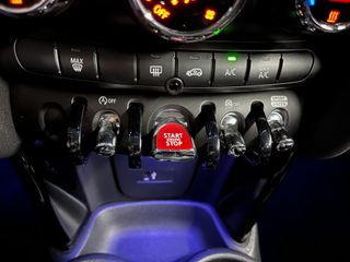 MINI Mini Cooper 1.5i 136cv Auto.