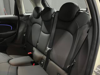 MINI Mini Cooper 1.5i 136cv Auto.