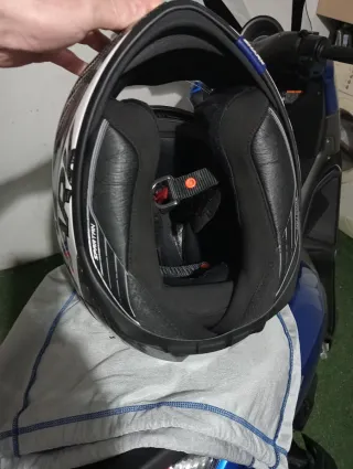 Casco Shark Spartan Carbon