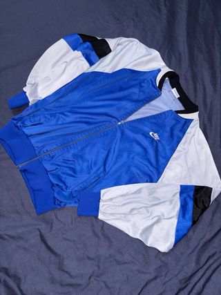 Chaqueta Nike corte Vintage Azul y Blanca