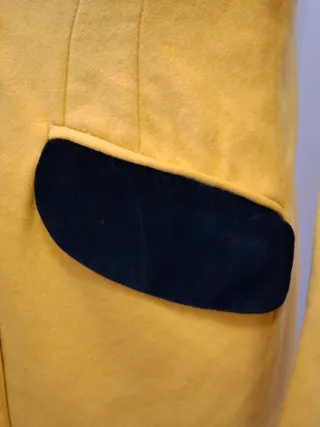 Blazer Pinko Giallo con Dettagli Neri