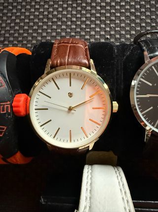Lote 8 relojes varias marcas