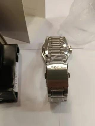 Casio MDV106-1A Reloj Esfera Negra Brazalete Acero
