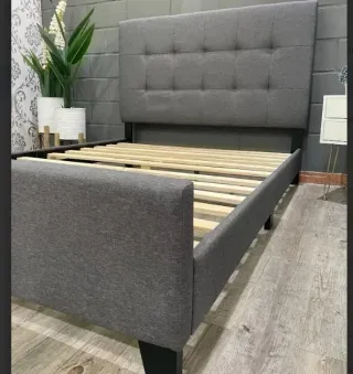 Cama Matrimonio Tapizada Gris