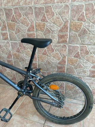 Bicicleta BMX Gris
