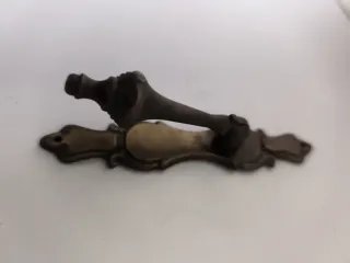 Tirador de mueble antiguo