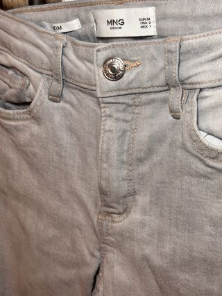Pantalones vaqueros grises Mango Talla XS