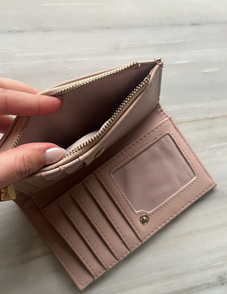 cartera monedero mediano rosa stradivarius