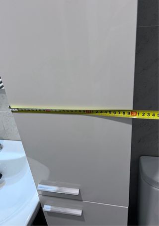 Columna de baño pie blanco