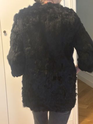 Chaquetón negro de Piel Cordero y Conejo