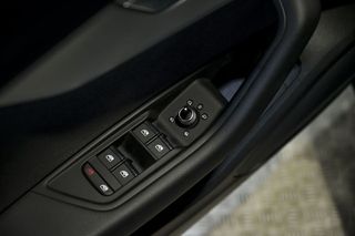 Audi A4   Avant Advanced 35 TDI 120kW S tronic