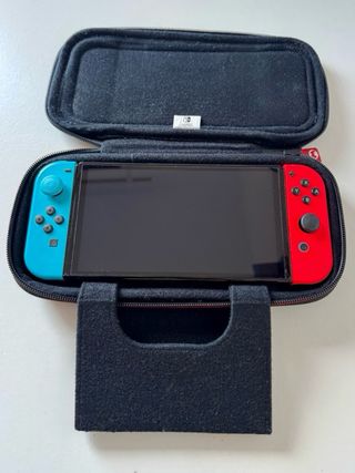 Nintendo Switch OLED nero