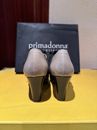 Zapatos Primadonna Beige y Marrón