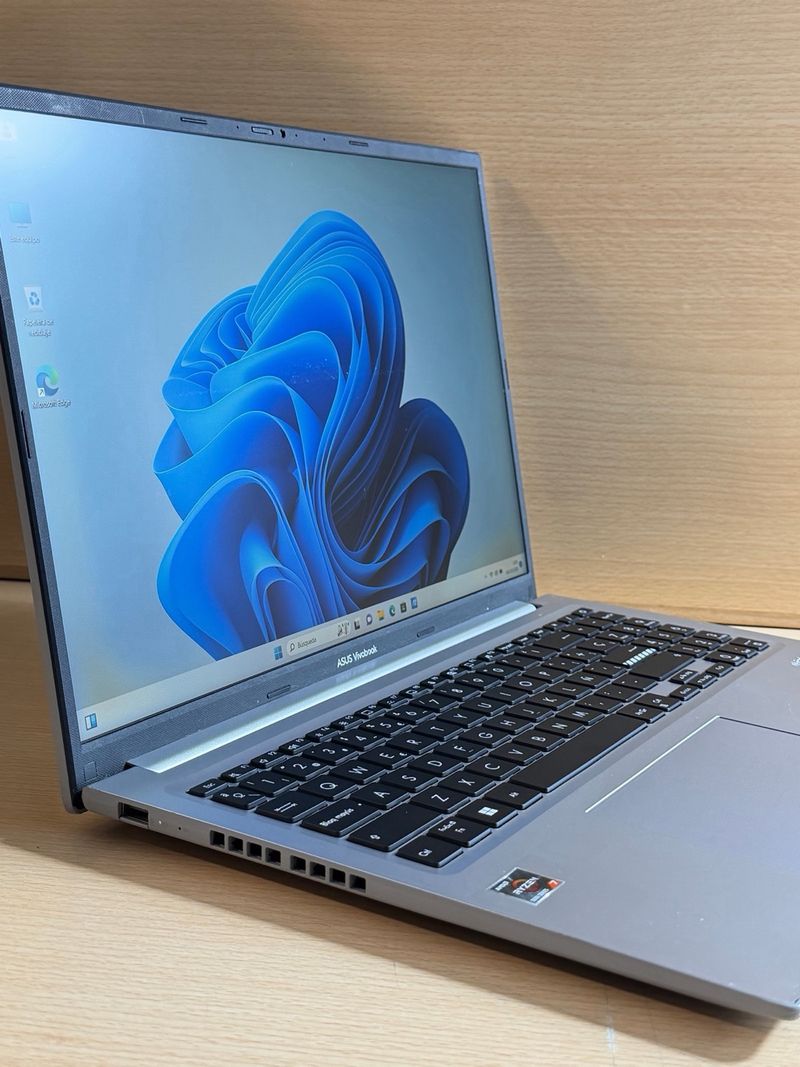 Asus VivoBook 16 Ryzen 7 / 16Gb / 512Gb afbeelding 4