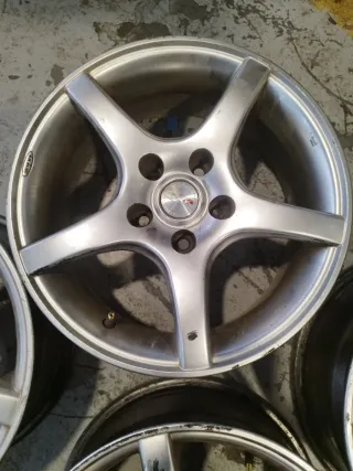 Llantas Grupo VAG 16"