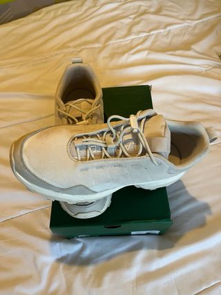 Zapatillas Lacoste Beige/Blanco
