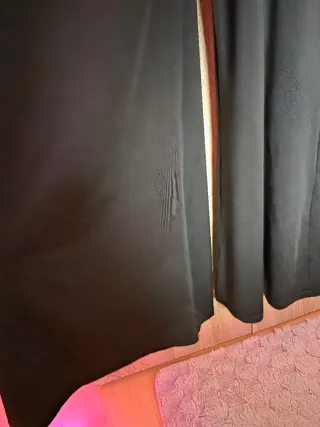 Vestido negro largo con detalles