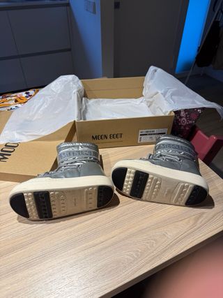Botas niña Moon Boot plateadas talla 33