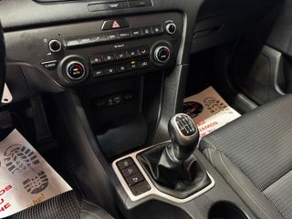 Kia Sportage 1.7 CRDI X-TECH 115cv 2WD 5p